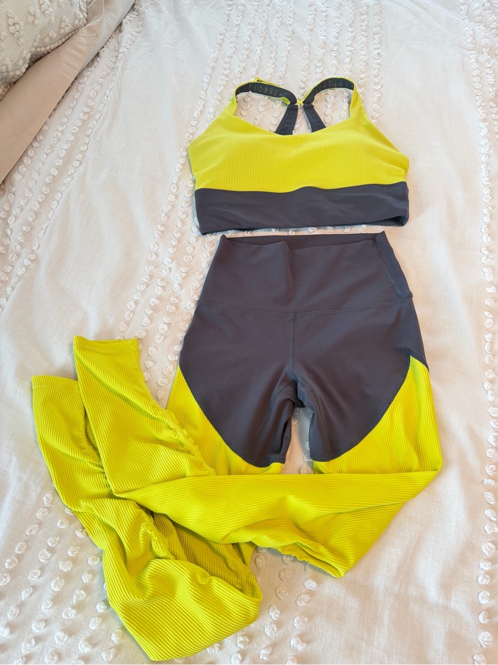 ZYIA Neon Yellow and Charcoal Two-Tone Active Set ✨ Sz S and 0